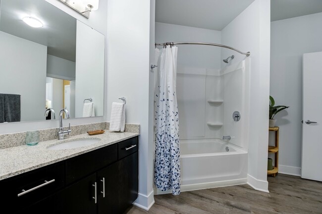 Bathroom - Pulliam Square