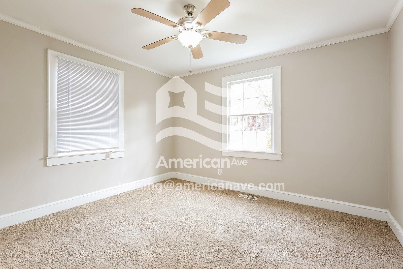 Building Photo - 2229 Ridgewood Ave