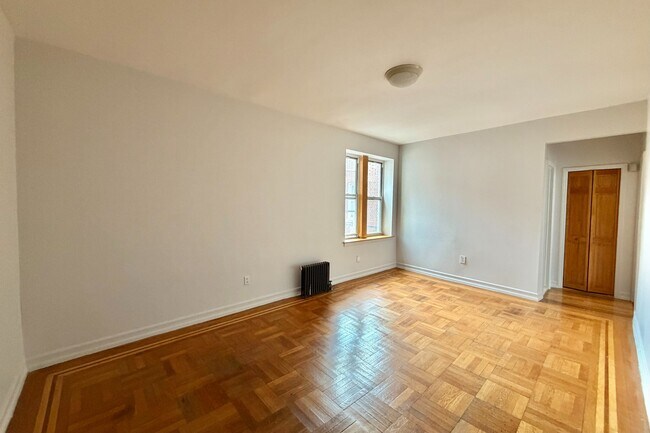Floorplan - 175 Pinehurst Avenue