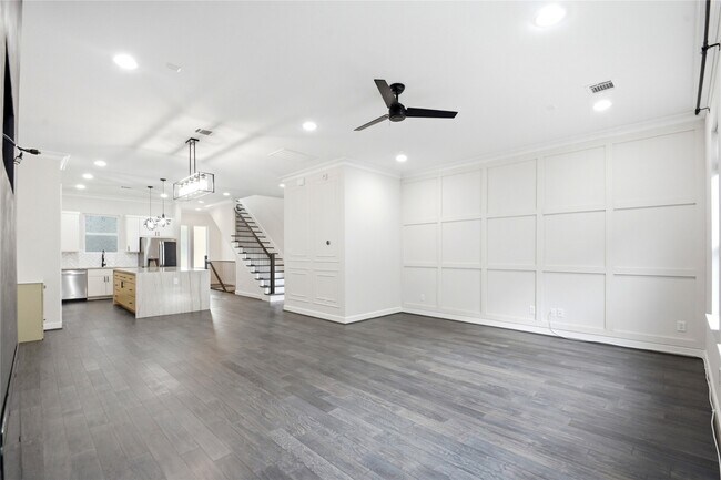 Building Photo - 849 Fisher St