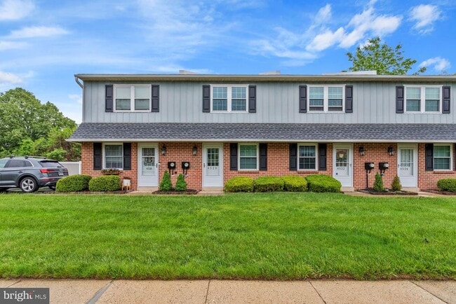 Primary Photo - 4520 Rosemarie Dr