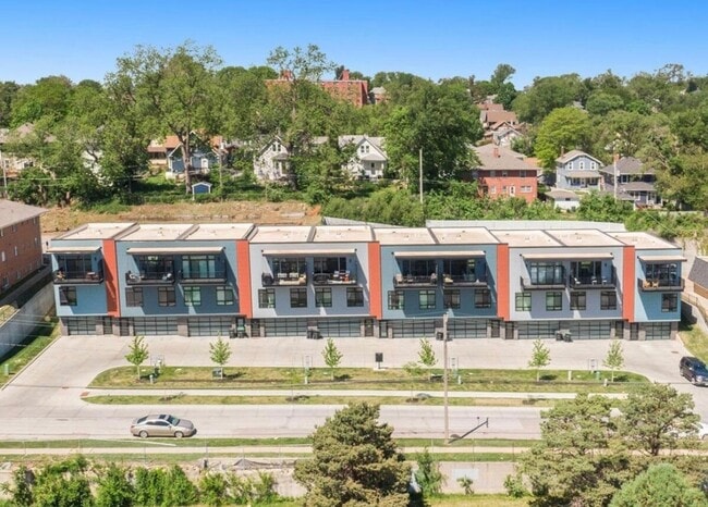 Building Photo - Fully Furnished Modern 3BR Retreat | Penthouse + Skyline Views