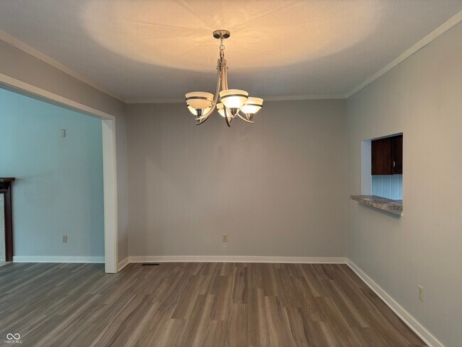 Building Photo - 329 Sandbrook Dr