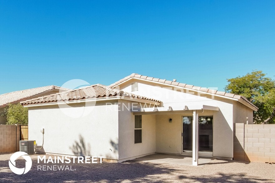 Building Photo - 13137 W Calavar Rd