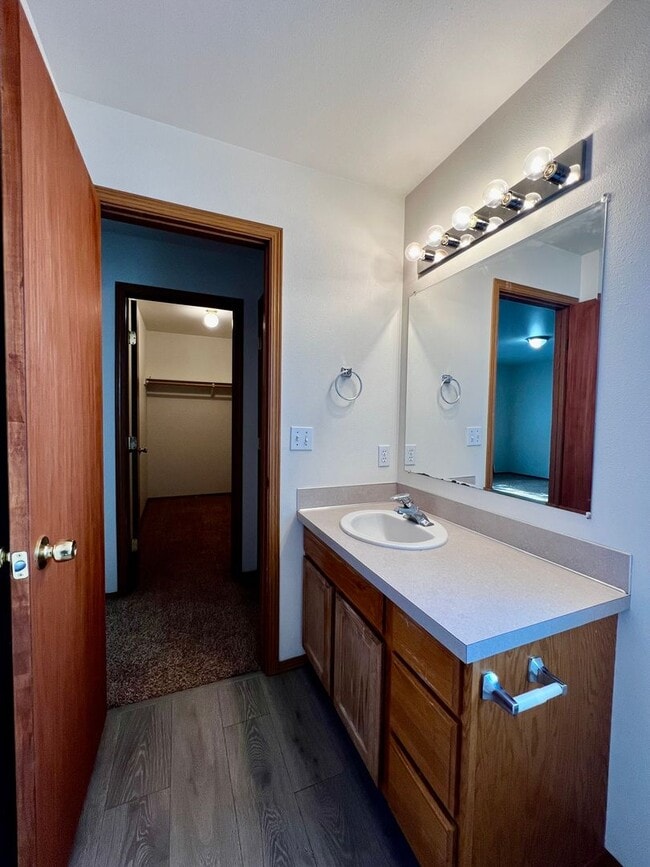 Building Photo - 3614 Fairbanks Ave