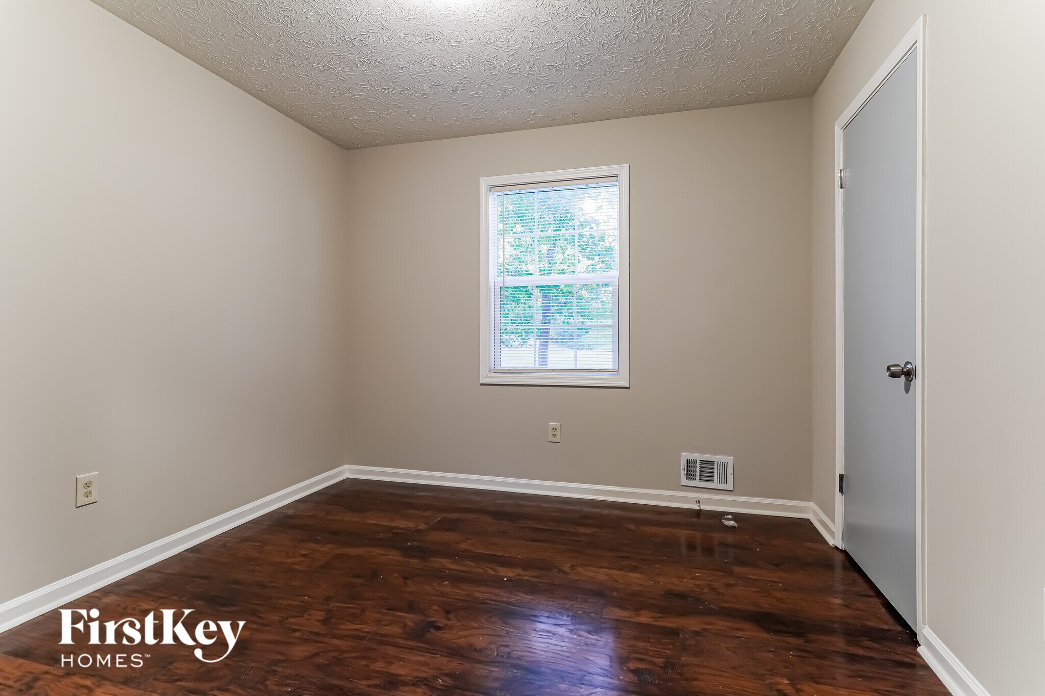Building Photo - 1515 Trail Ridge Ct