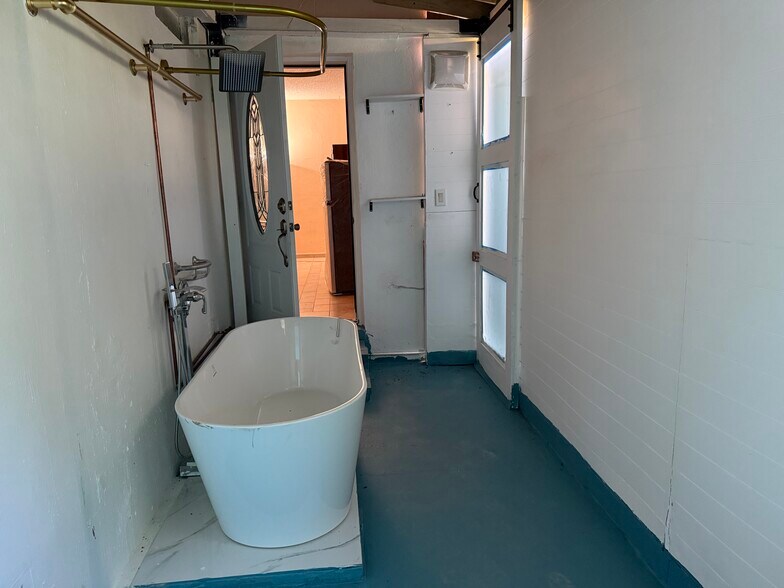 Bathroom - 3100 SW 62nd Ave