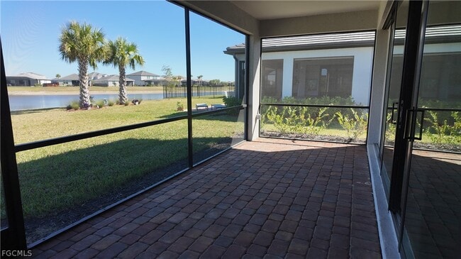 Building Photo - 3700 Passion Vine Dr