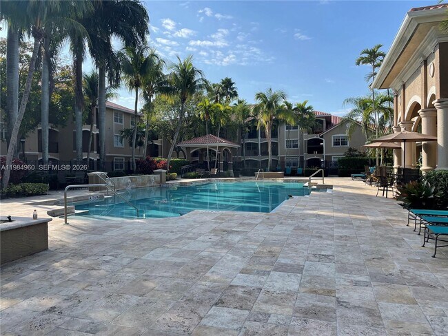 Building Photo - 140 SW 117th Ave