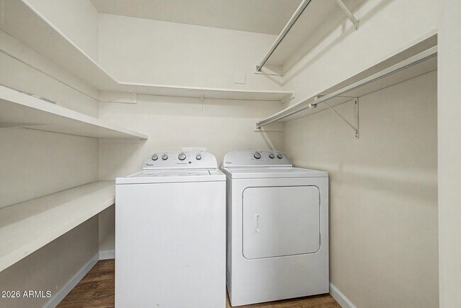 Building Photo - 13622 N 98th Ave