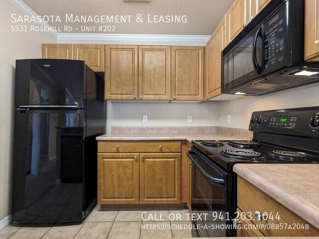 Building Photo - 5531 Rosehill Rd