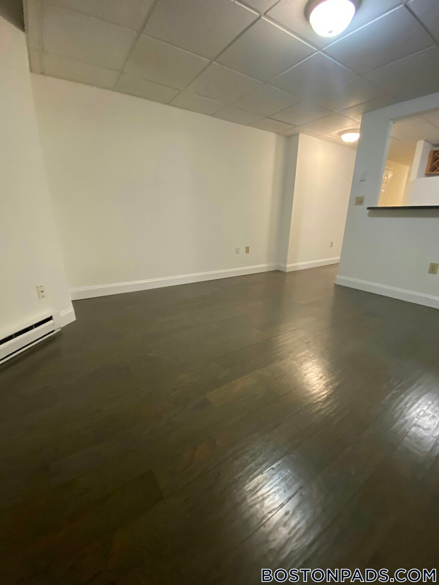 Building Photo - 98 Queensberry St