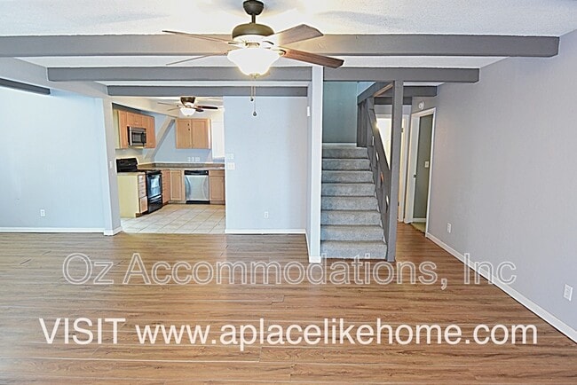 Building Photo - 5402 NW Venetian Dr