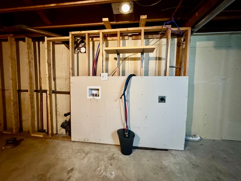 Building Photo - 510 E Dalke Ave