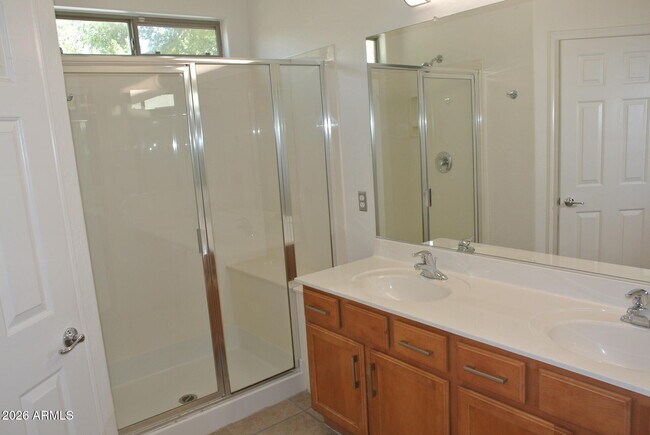 Building Photo - 2516 W Preserve Way