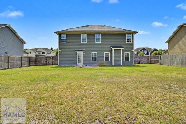 Building Photo - 390 Fairview Cir