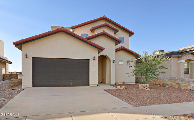 Building Photo - 7825 Enchanted View Dr