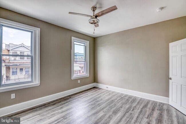 Building Photo - 4834 Olive St