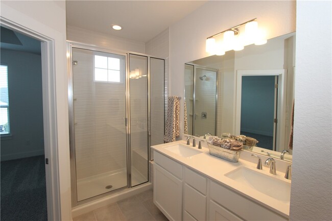 Building Photo - 589 Peace Dr