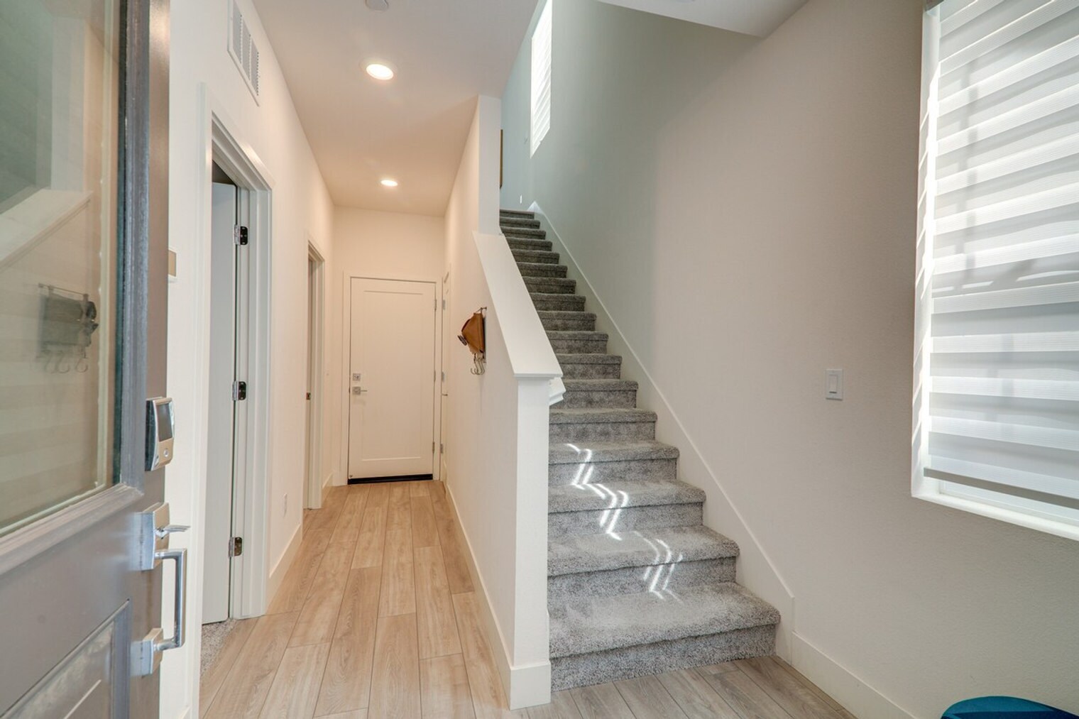 Building Photo - 37523 Sand Drift Rd