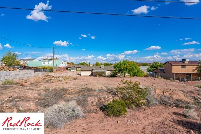 Building Photo - Bright & Spacious 3-Bed, 2-Bath Home in Wa...