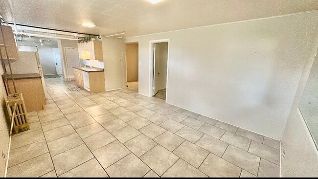 Building Photo - 2732 Eldridge Ave