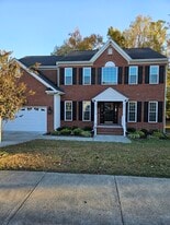 Building Photo - 919 Middle Ground Ave