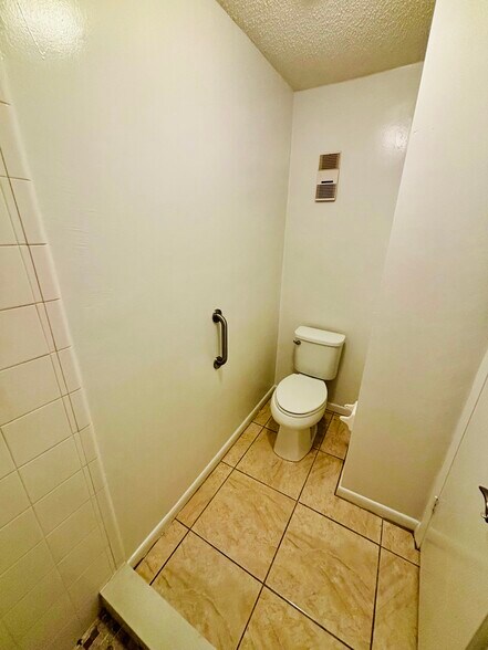 Building Photo - 4193 New Haven Ct