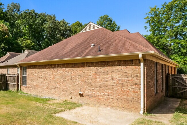 Building Photo - 4898 Indian Walk Ln