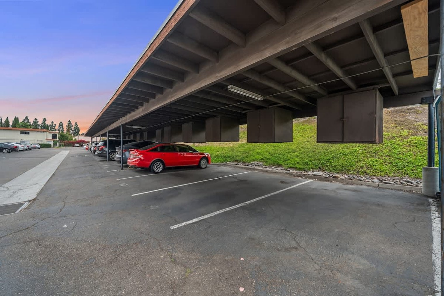 Building Photo - 9504 Carroll Canyon Rd