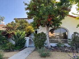 Building Photo - 6128 Maryland Dr