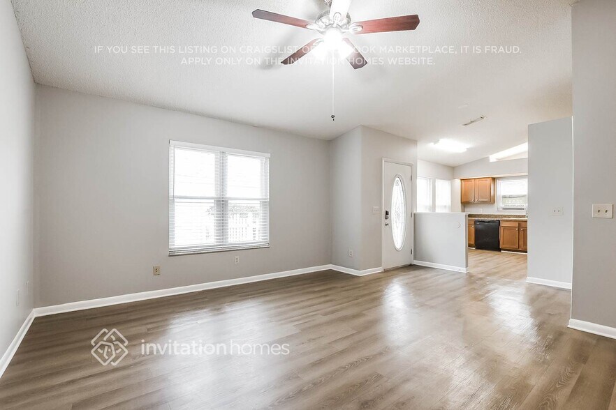 Building Photo - 130 Meadow Blvd