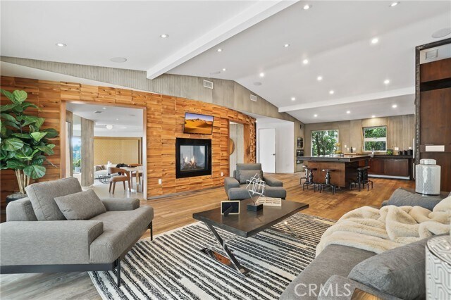 Building Photo - 2744 Cardwell Pl