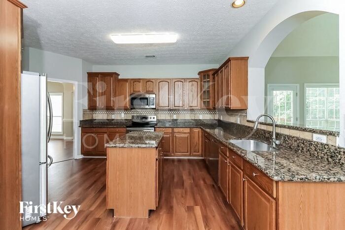 Building Photo - 917 Needletop Ct