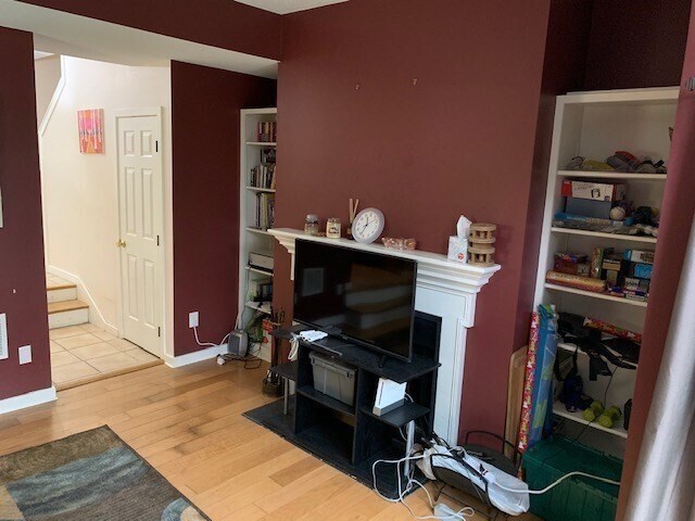 Building Photo - 29 Amity Pl