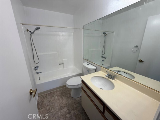 Building Photo - 14758 Magnolia Blvd