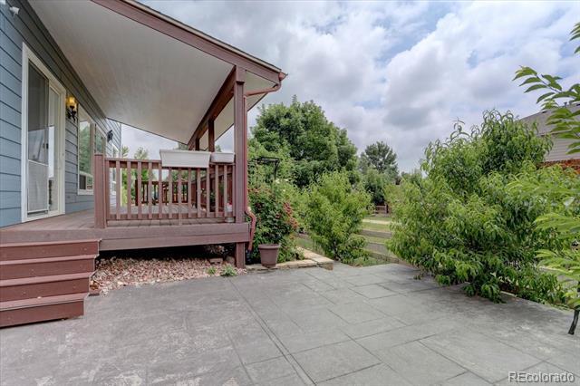 Building Photo - 17184 E Dewberry Dr
