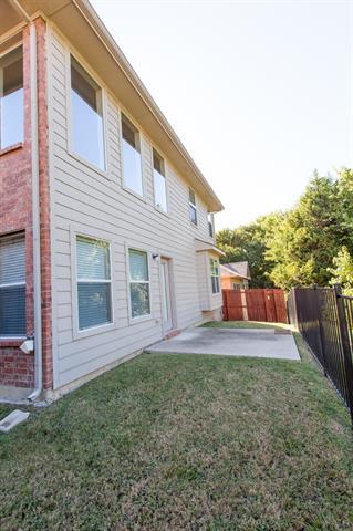 Building Photo - 2805 Gooseberry Dr