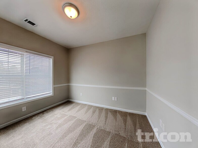 Building Photo - 295 Wisteria Blvd