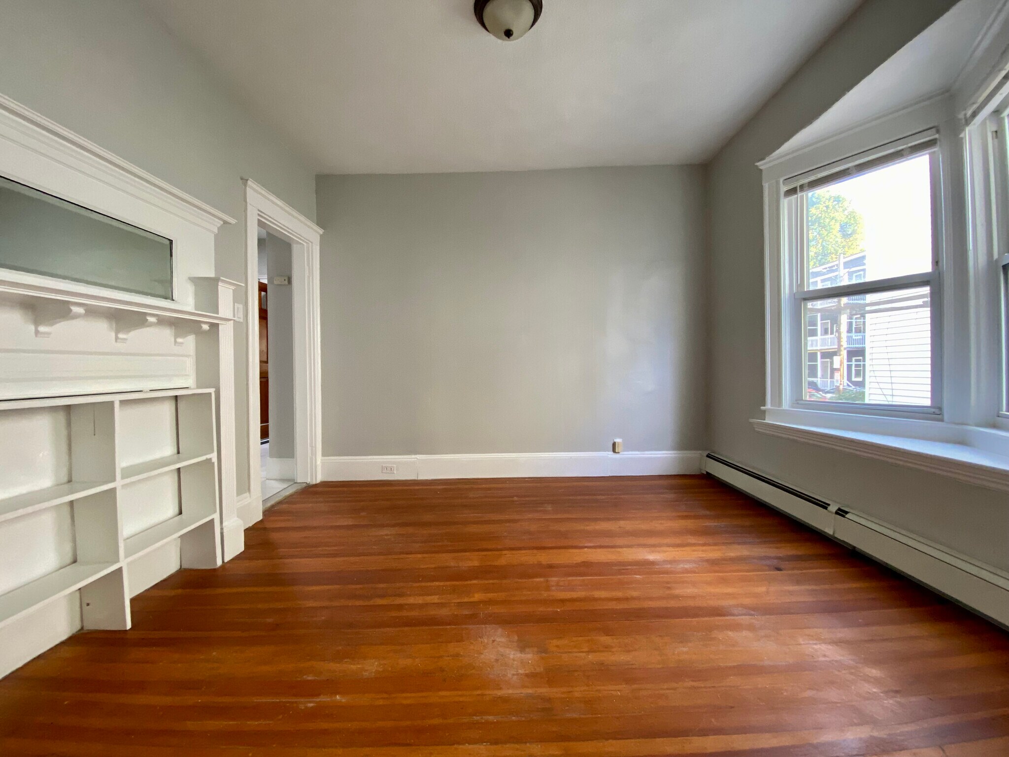 Building Photo - 14 Belknap St