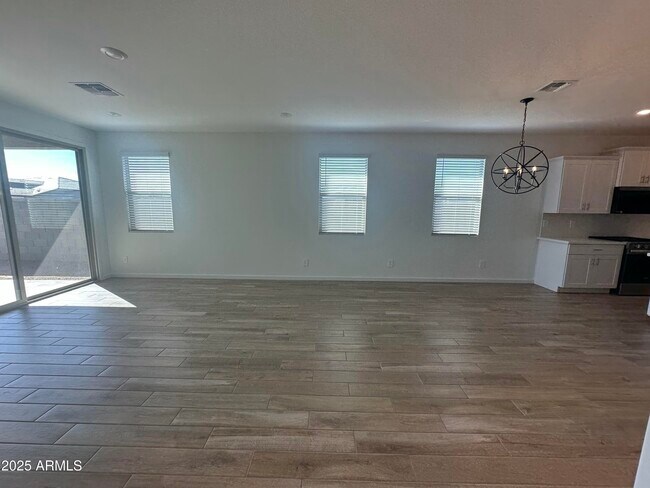 Building Photo - 15849 W Gray Fox Trl