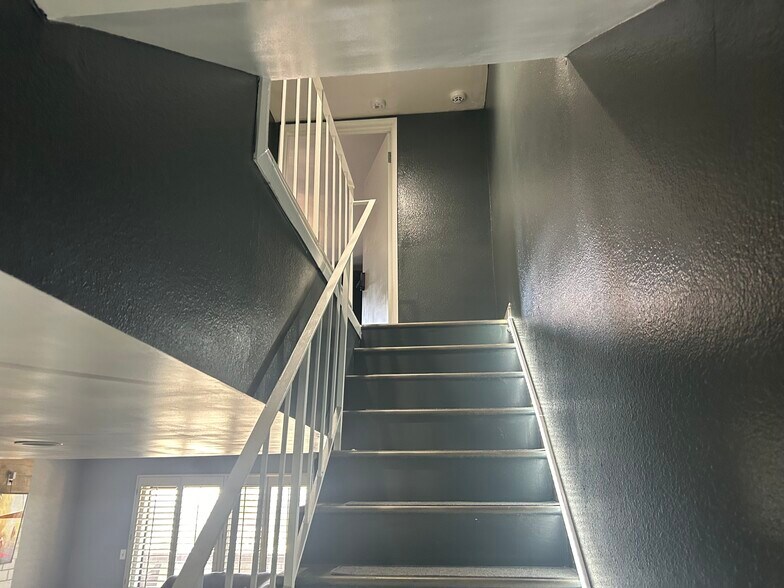 Building Photo - 2240 N Legion Dr