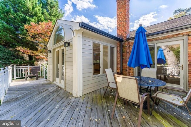 Building Photo - 3867 Chesterbrook Rd