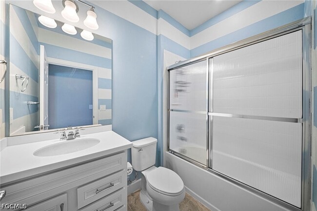 Building Photo - 3685 E Hampton Cir