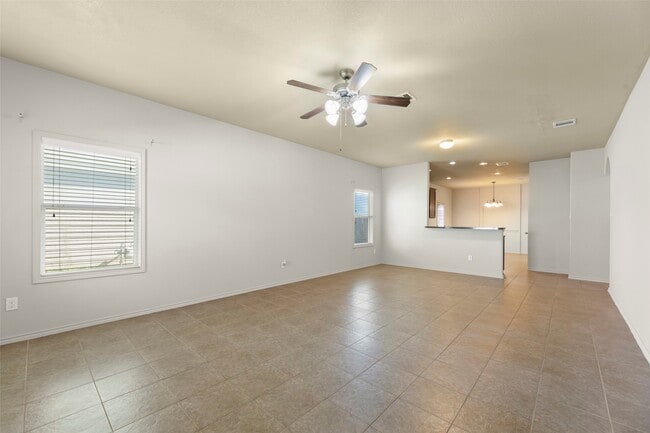 Building Photo - 19735 Crossfalls Ln