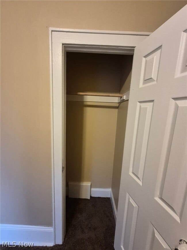 Building Photo - 3399 E 140th St