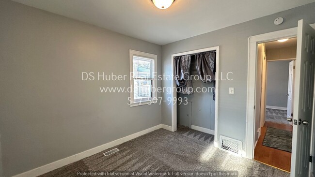 Building Photo - 2 bedroom home in North Lansing available ...