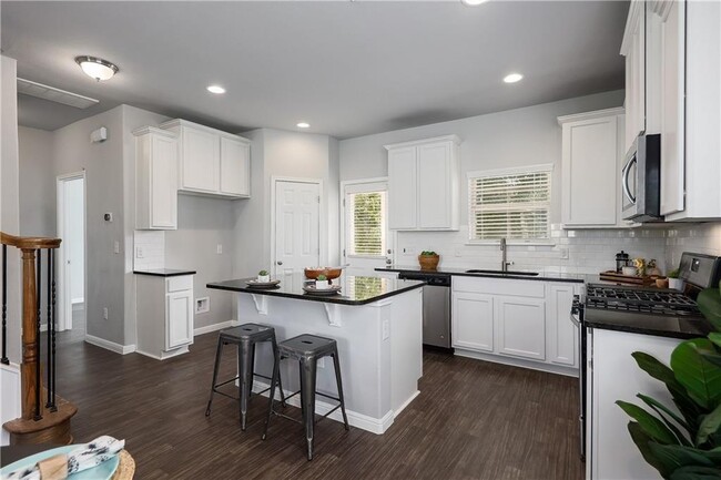 Building Photo - 444 Red Matador Ln