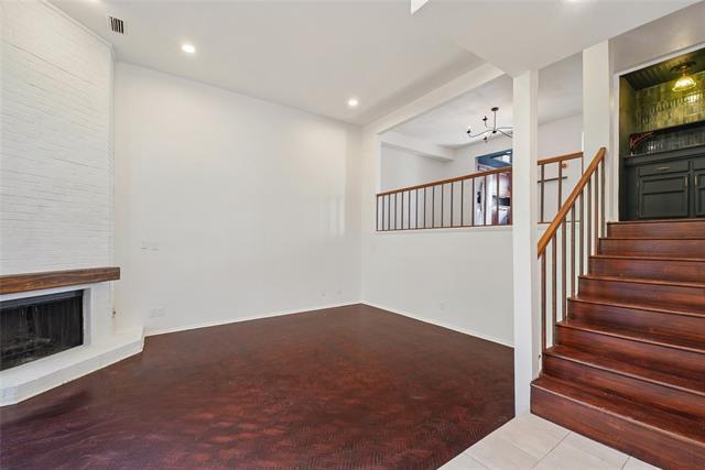 Building Photo - 3618 Gillespie St