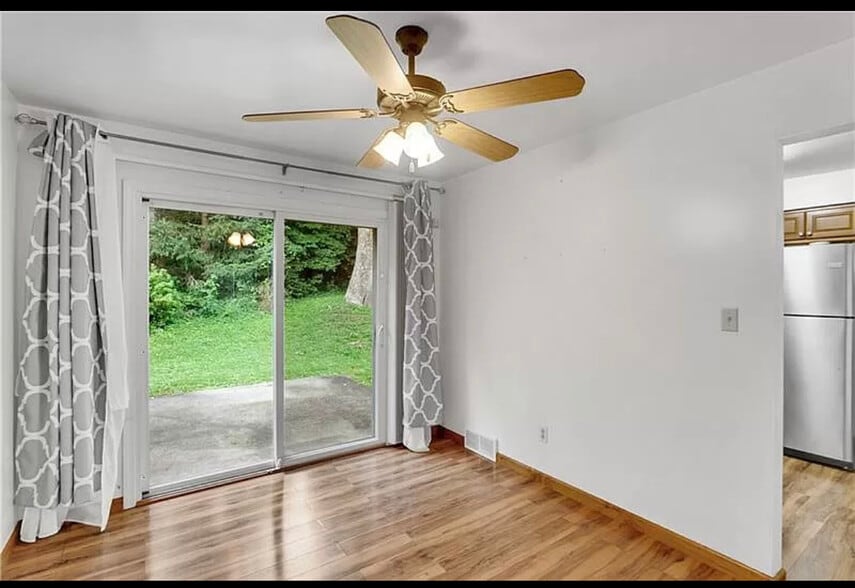 Building Photo - 3449 Middletown Rd